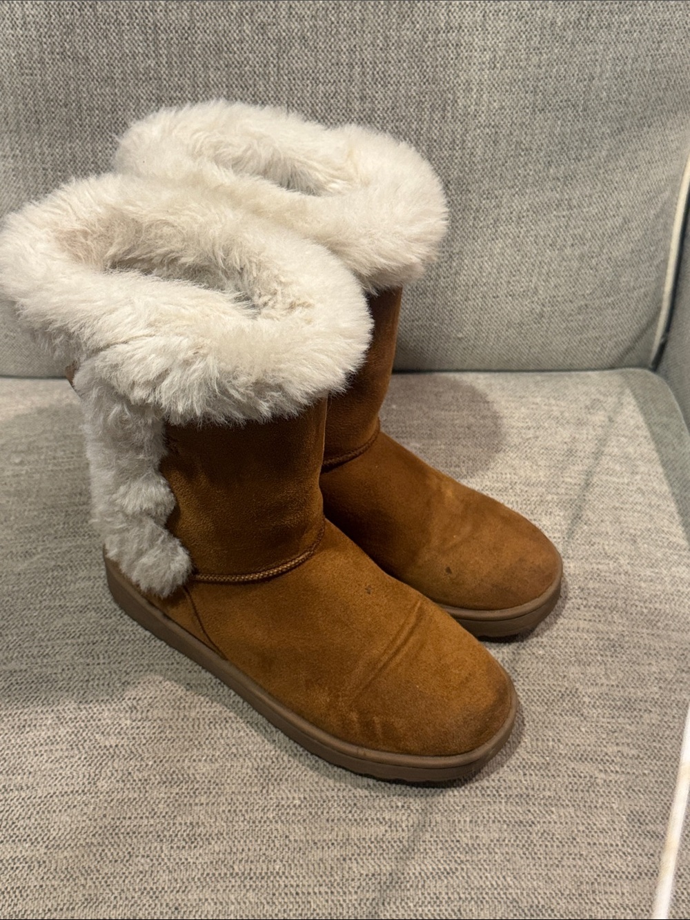 Women's Chestnut Suede Shearling-Lined Winter Boots